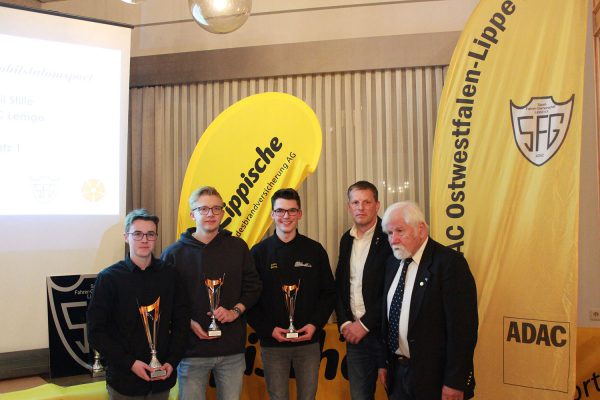 Siegerehrung um den Wanderpokal der Lippischen